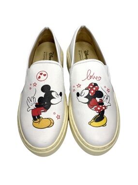 W Capsule Disney Classic Trainers | 6.5